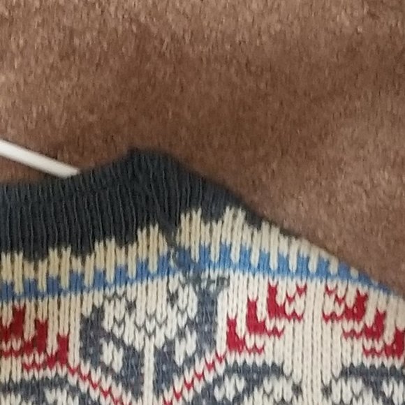 COPY - COPY - Vintage Snowflake Sweater - Picture 14 of 16